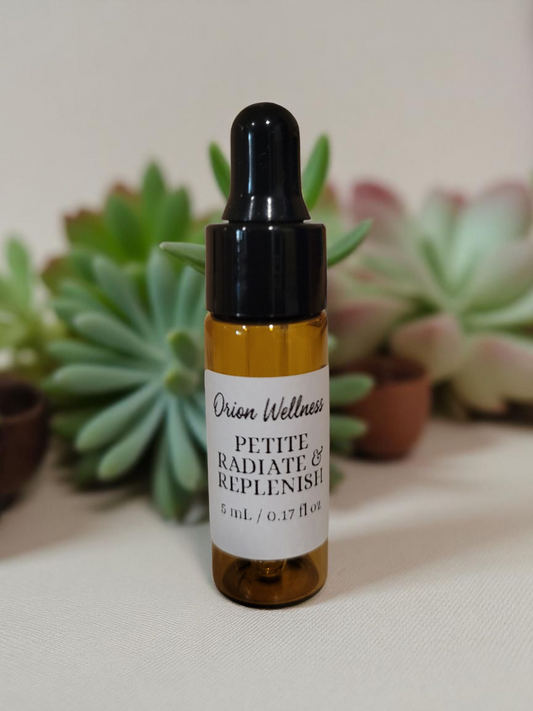 Petite Brightening Facial Oil | Petite Radiate & Replenish